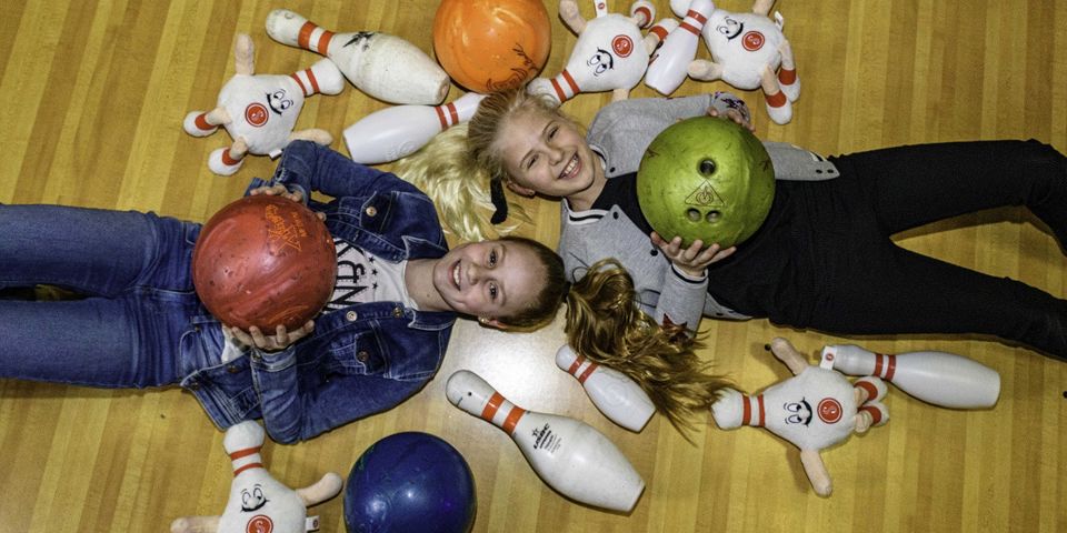 Bowlen Bowlingbanen Knuffels Bowlingbal Pins